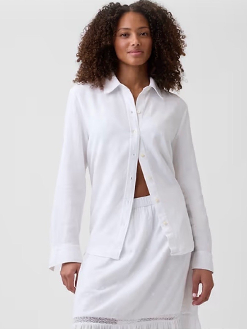 GAP Linen Blend The Easy Shirt in Medium EUC linen blend white Button-Down